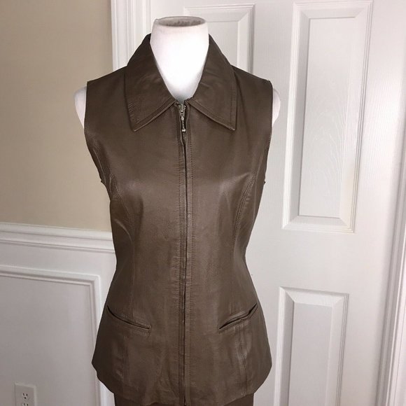 DAVID BENJAMEN Leather Stretch Skirt & Vest - Picture 3 of 7